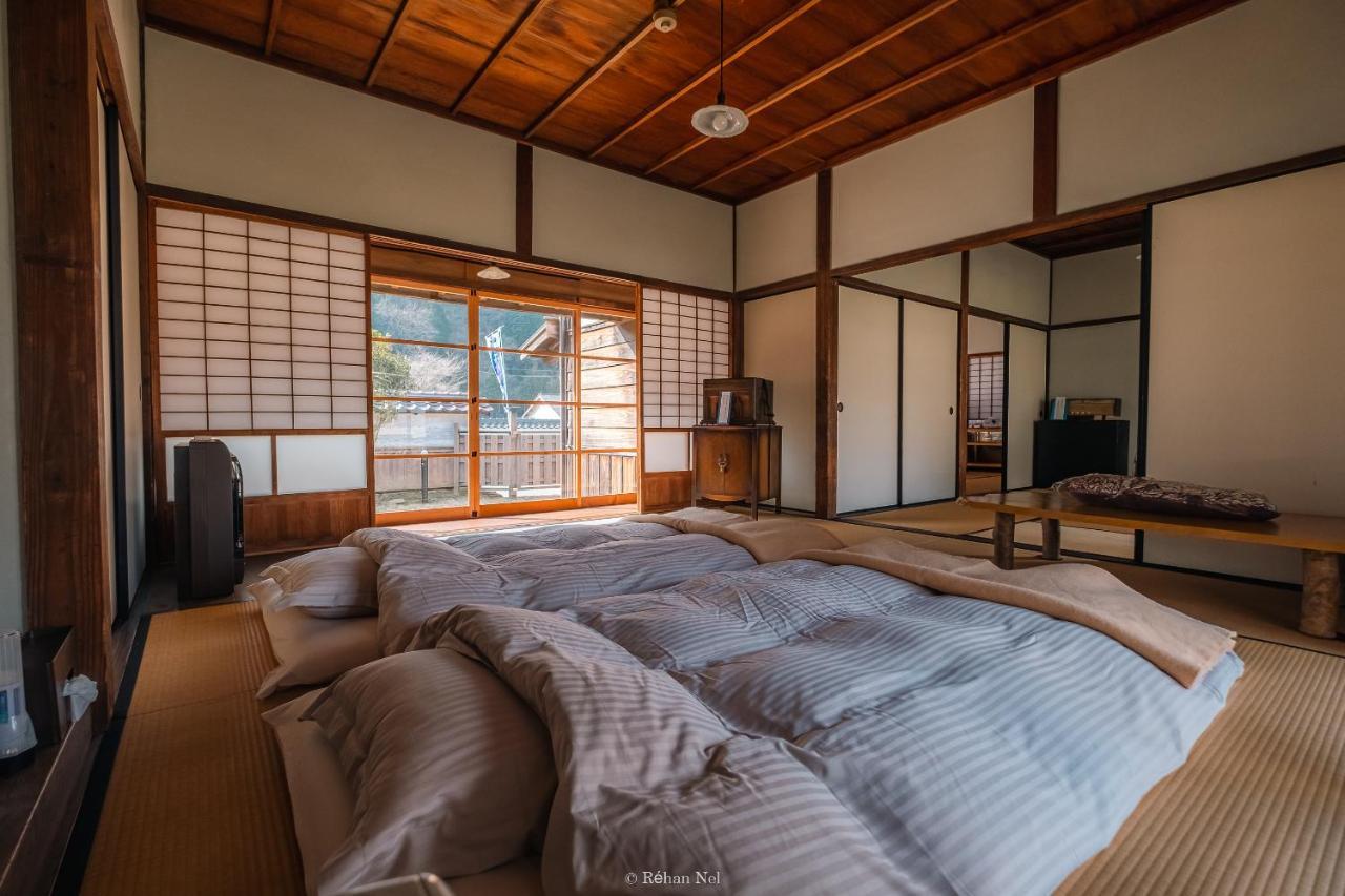 Japan'S Oldest Remaining Company Housing Villa Asago Luaran gambar