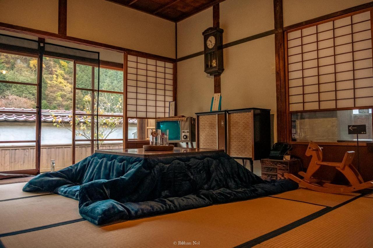 Japan'S Oldest Remaining Company Housing Villa Asago Luaran gambar