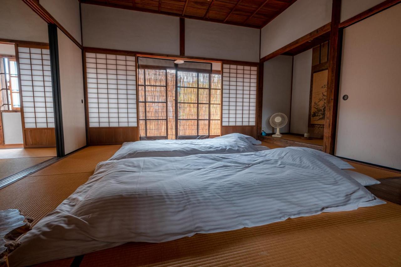 Japan'S Oldest Remaining Company Housing Villa Asago Luaran gambar