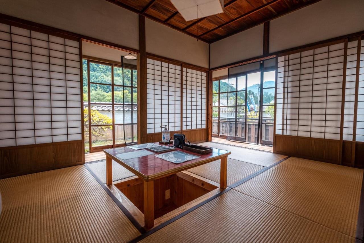 Japan'S Oldest Remaining Company Housing Villa Asago Luaran gambar