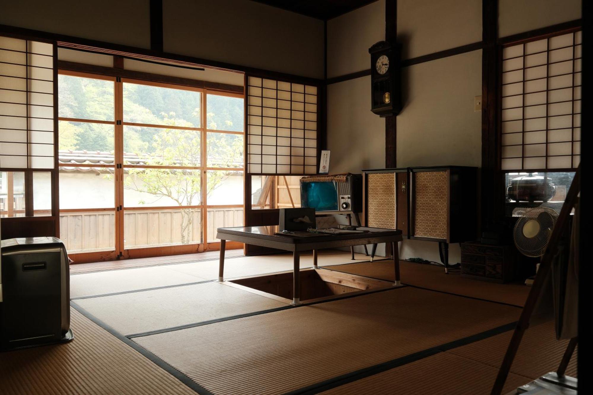 Japan'S Oldest Remaining Company Housing Villa Asago Luaran gambar