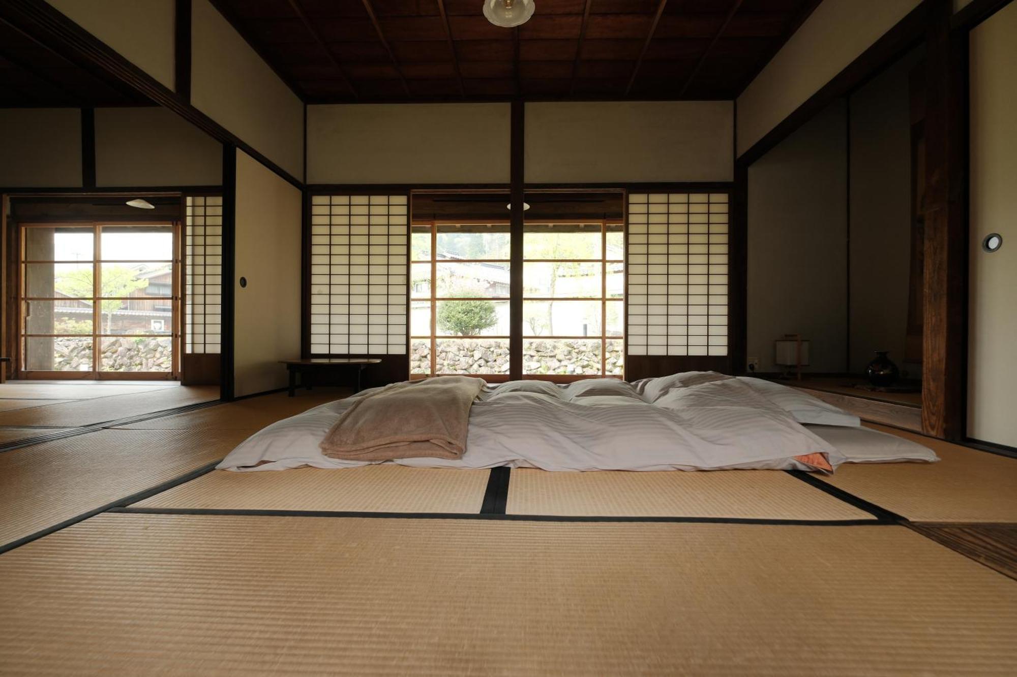 Japan'S Oldest Remaining Company Housing Villa Asago Luaran gambar
