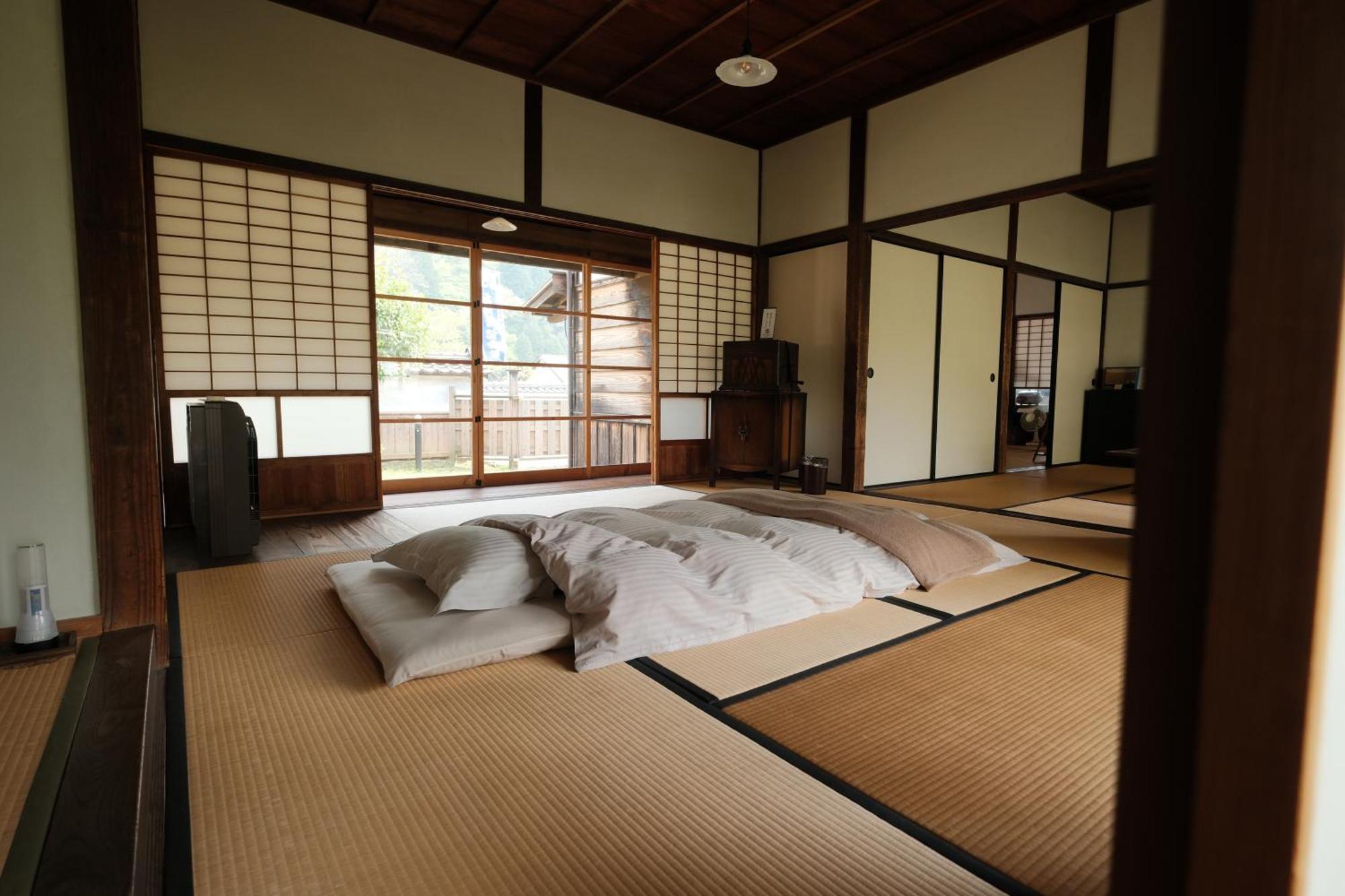 Japan'S Oldest Remaining Company Housing Villa Asago Luaran gambar